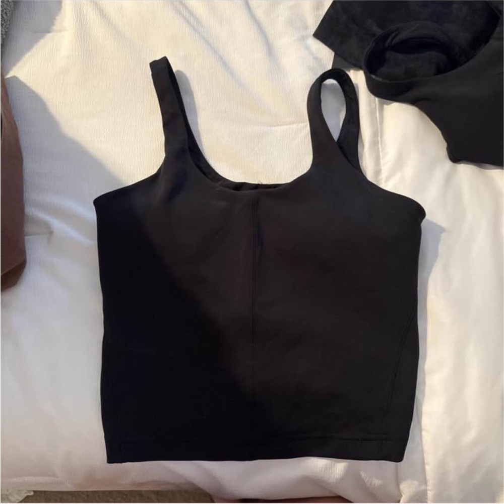 Lululemon glow up tank in black